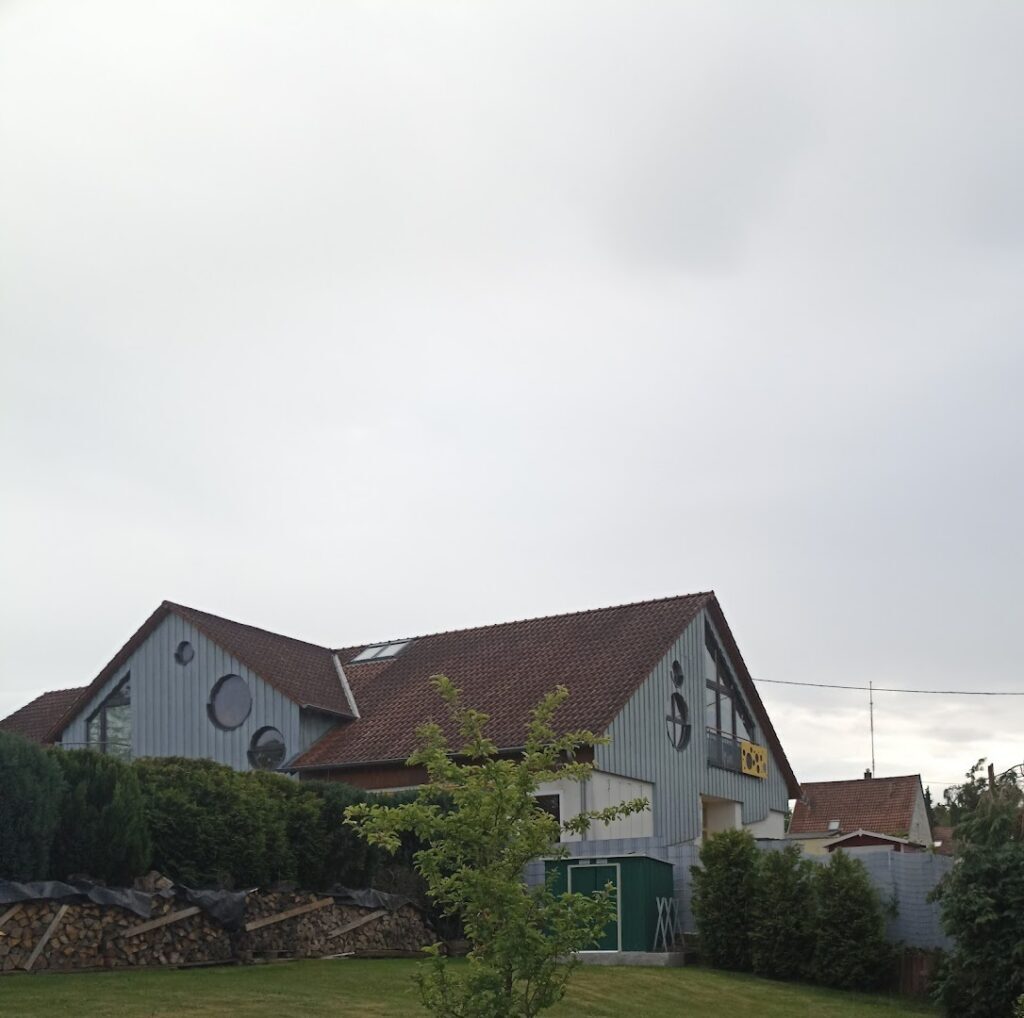 Listing cover image