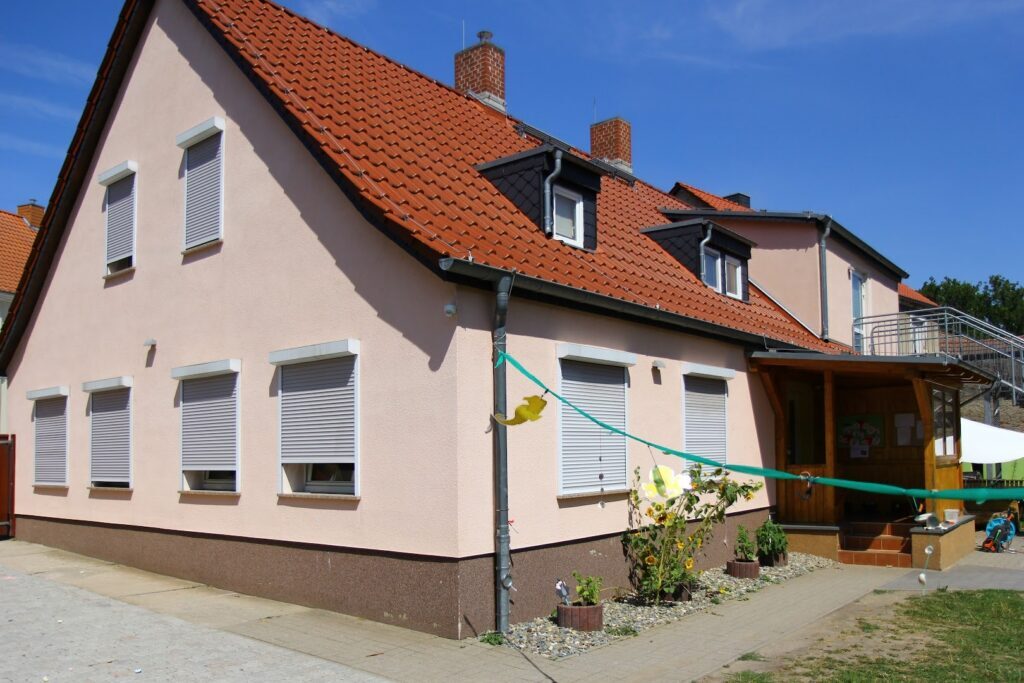 Listing cover image