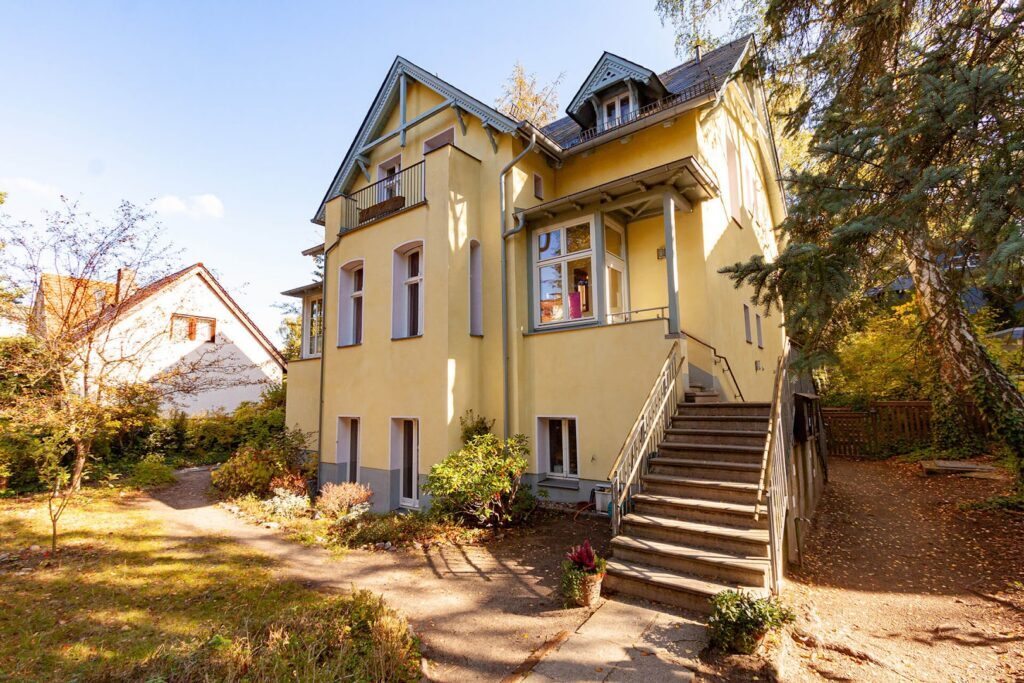 Listing cover image