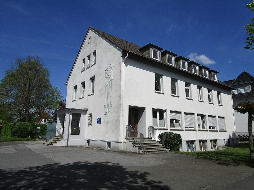 Listing cover image