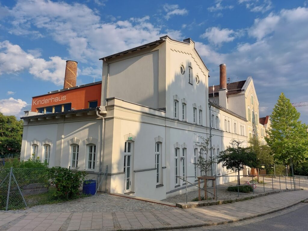 Listing cover image