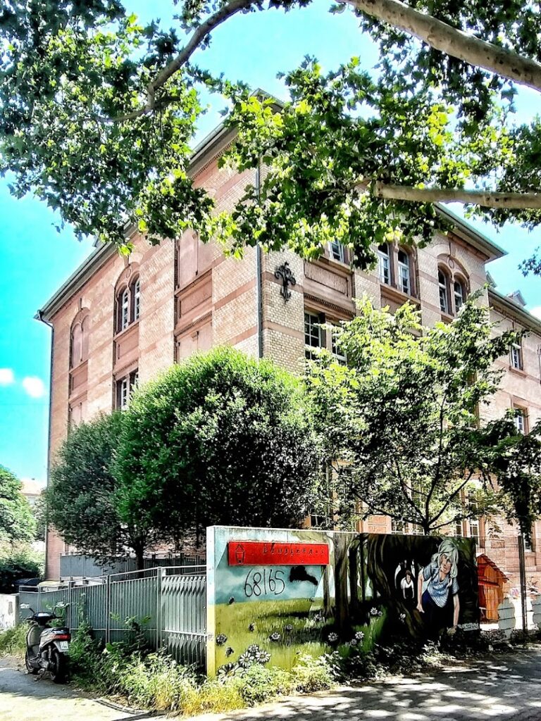 Listing cover image