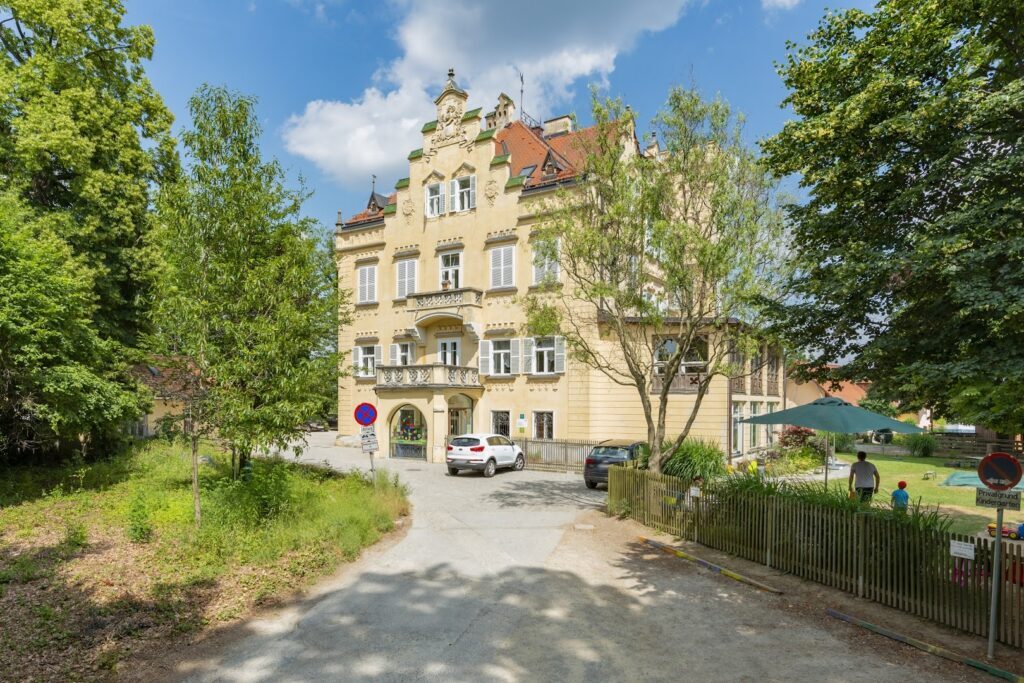 Listing cover image