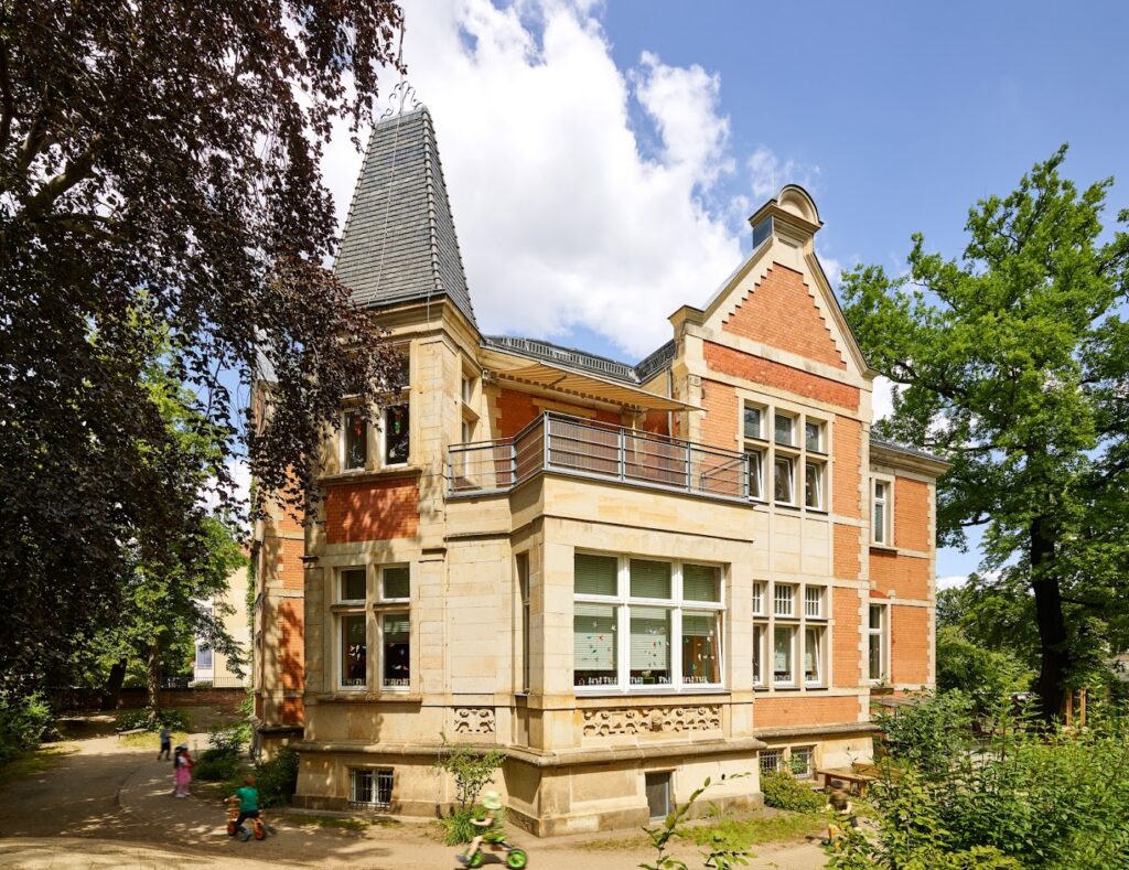 Listing cover image
