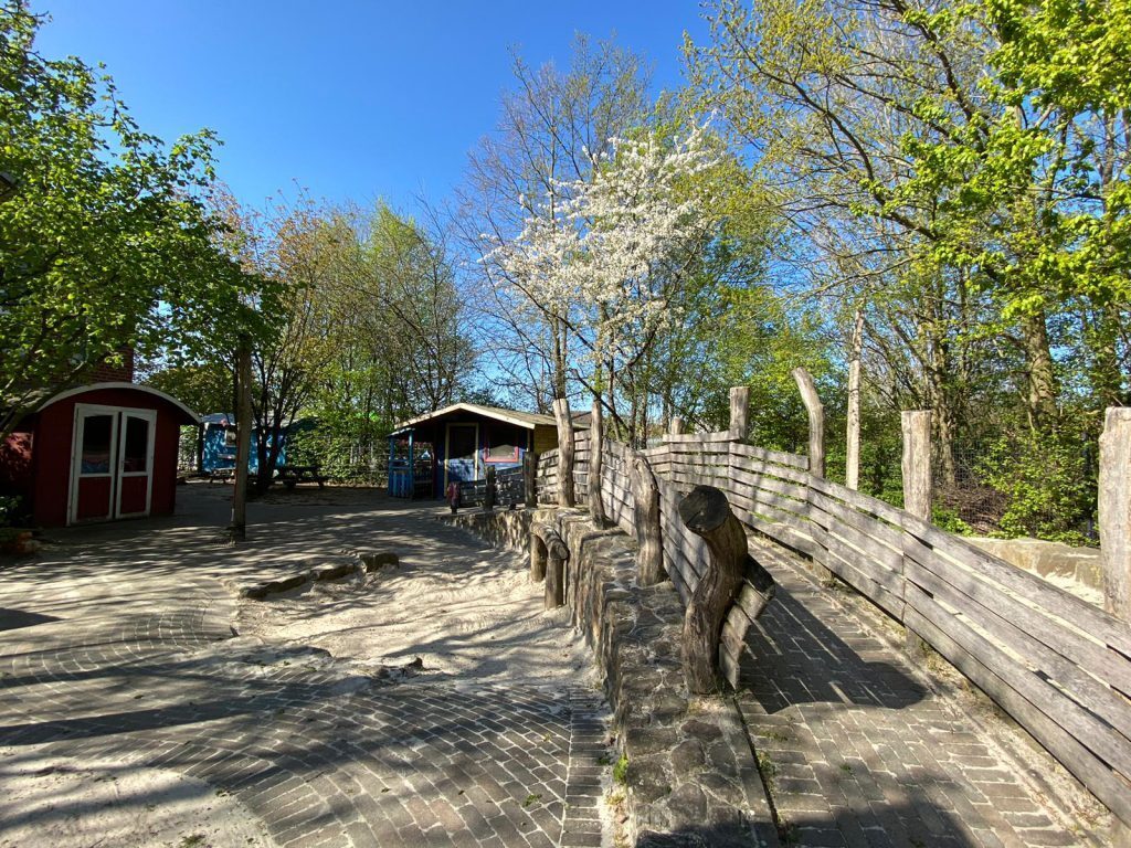 Listing cover image
