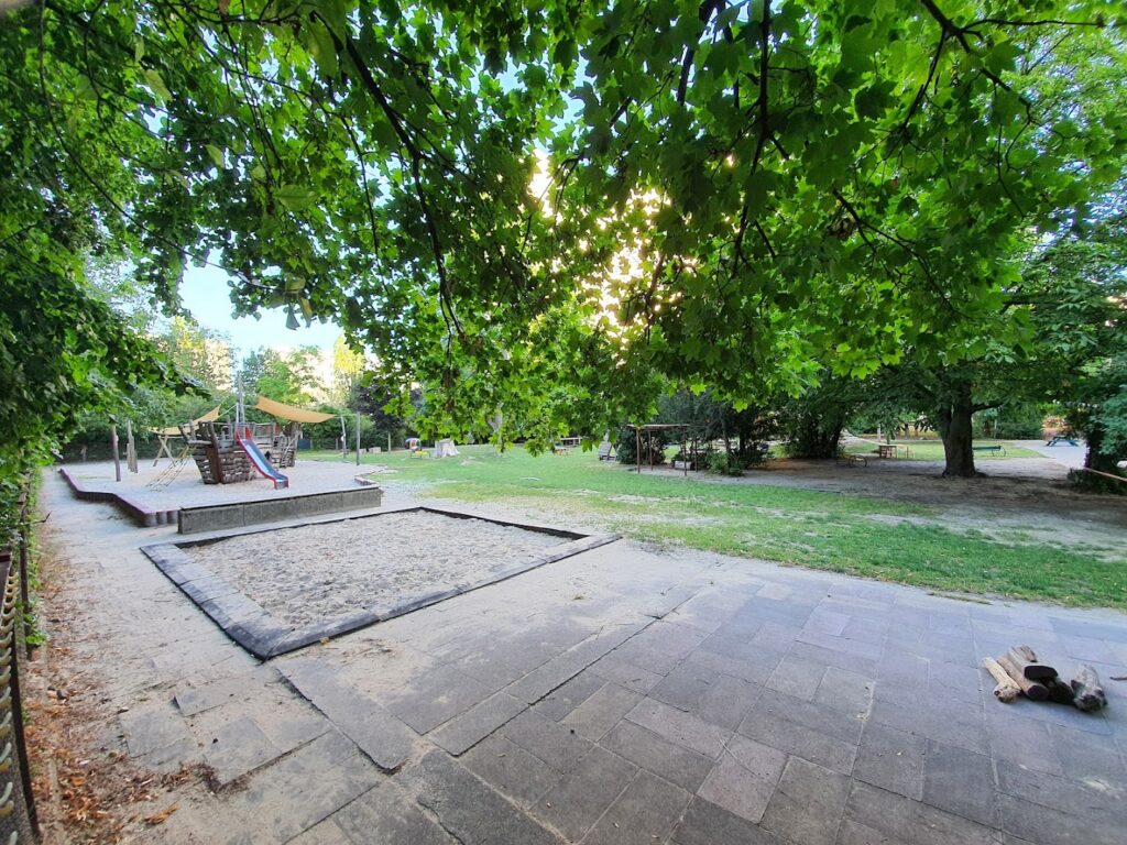 Listing cover image