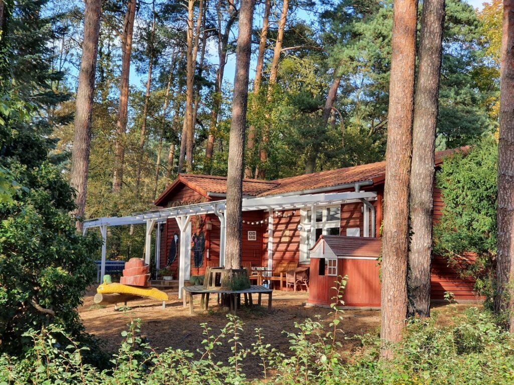 Listing cover image