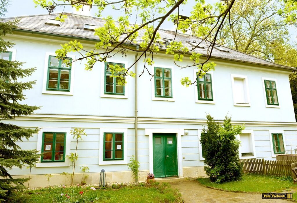 Listing cover image