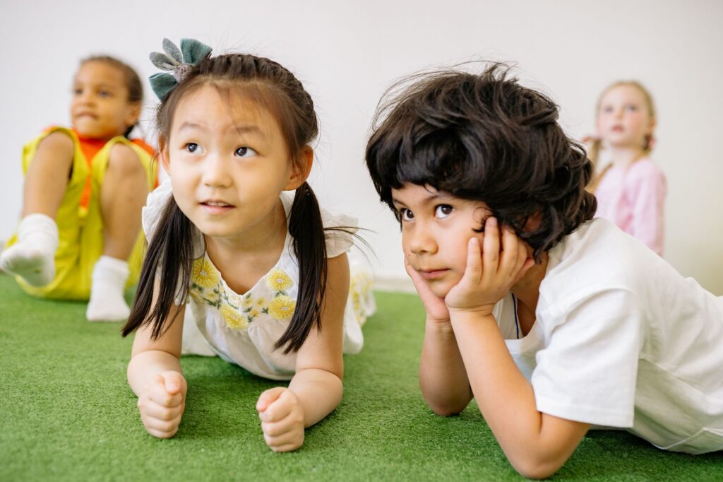 multilingual kindergarten children playing