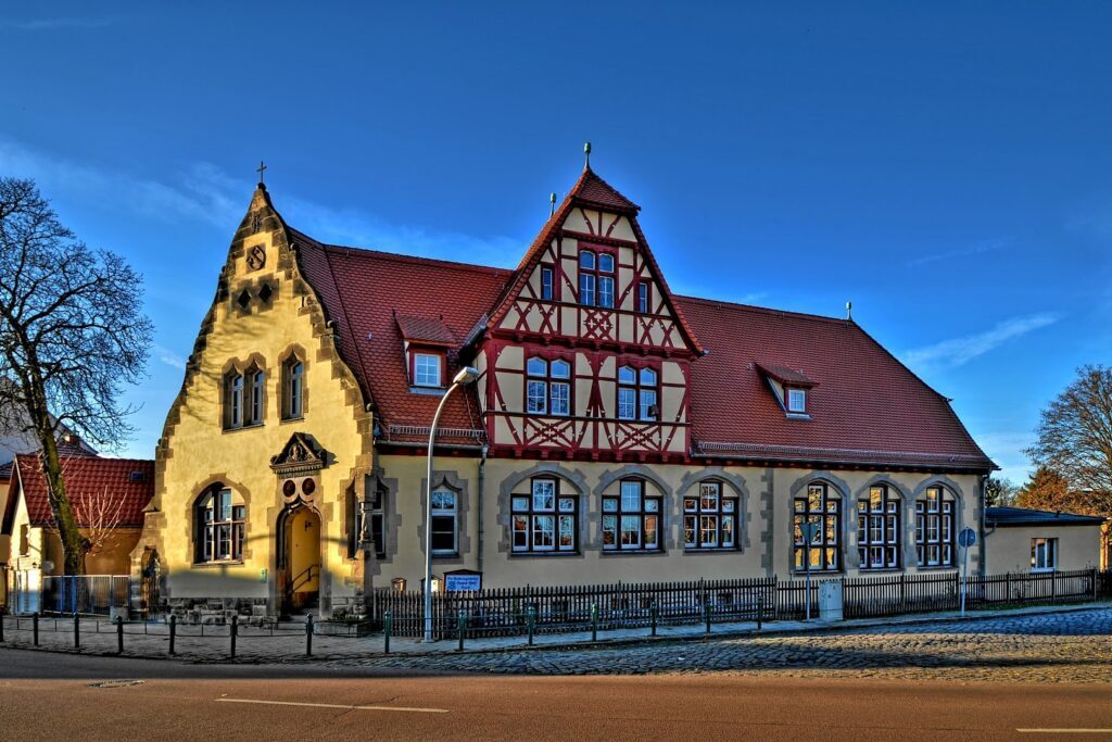 Listing cover image